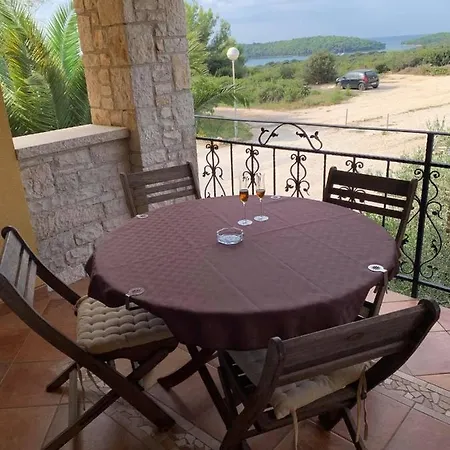 Villa Fani